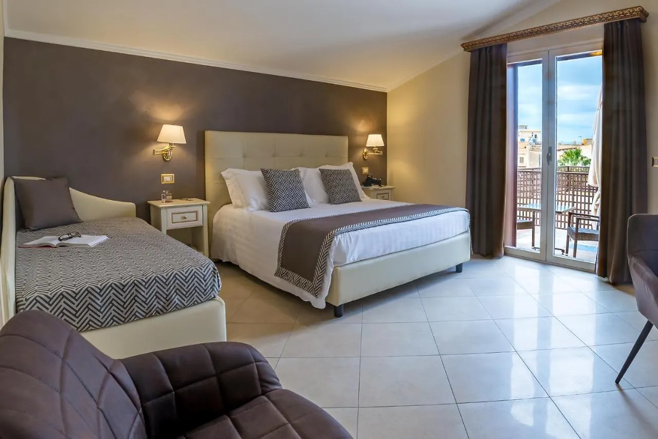 Vittorio Emanuele Boutique Hotel 夏卡 4*,  意大利
